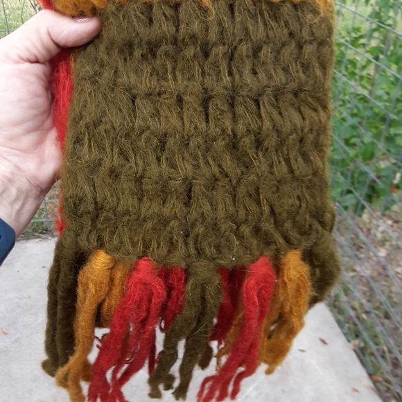 Vintage Scarf and Hat - Picture 3 of 6